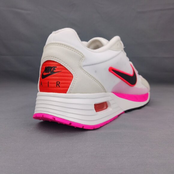 Nike Air Max Solo Women's Casual Shoes White Pink FN0784 102 Sizes 8-9.5 - Picture 4 of 8